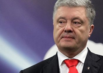 Защита Порошенко подала заявление в ГПУ против экс-нардепа Крючкова. Обвиняют в ложных показаниях