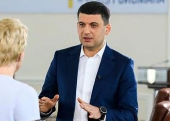 «Мы просто разные». Гройсман исключил возможность объединения с Порошенко на выборах в парламент