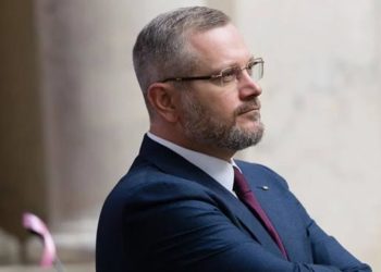 Против Вилкула и Колесникова завели дело, их объявили в розыск