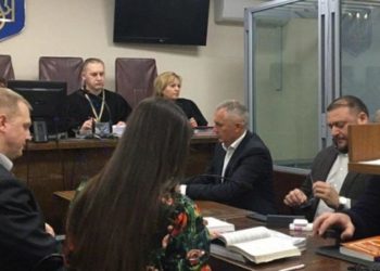 Харківський суд водинадцяте переніс підготовче засідання у справі Добкіна