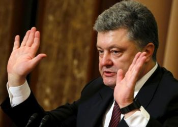 Порошенко уличили в покрывательстве серьезных преступлений