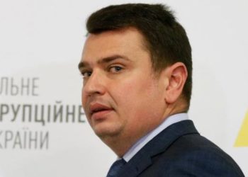 СМИ сообщили о получении Сытником квартиры за счет взяток