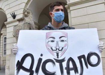 Наказание карантином. Чем грозит Украине вторая волна борьбы с коронавирусом