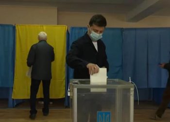 «Коллективный Сорос» списывает Зеленского. Что говорят западные СМИ о местных выборах в Украине