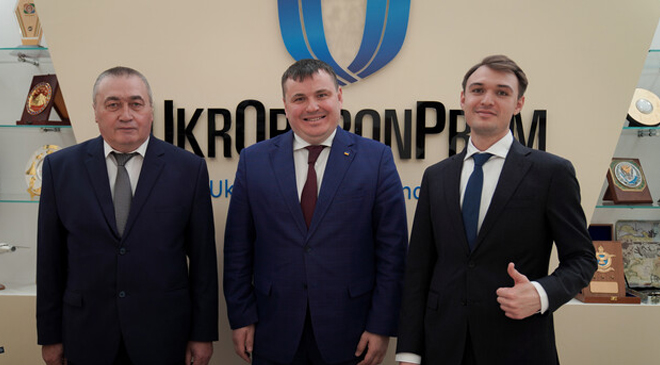 партнер Гладковского