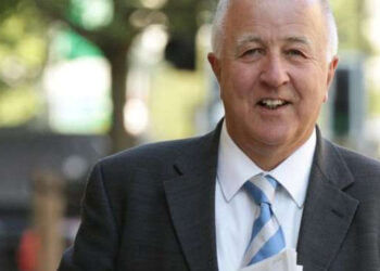 Денис Макшейн