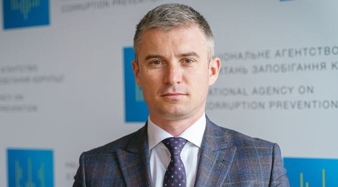 Новиков