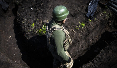 с пенсиями военных